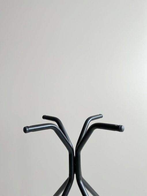 Подстолье Parma