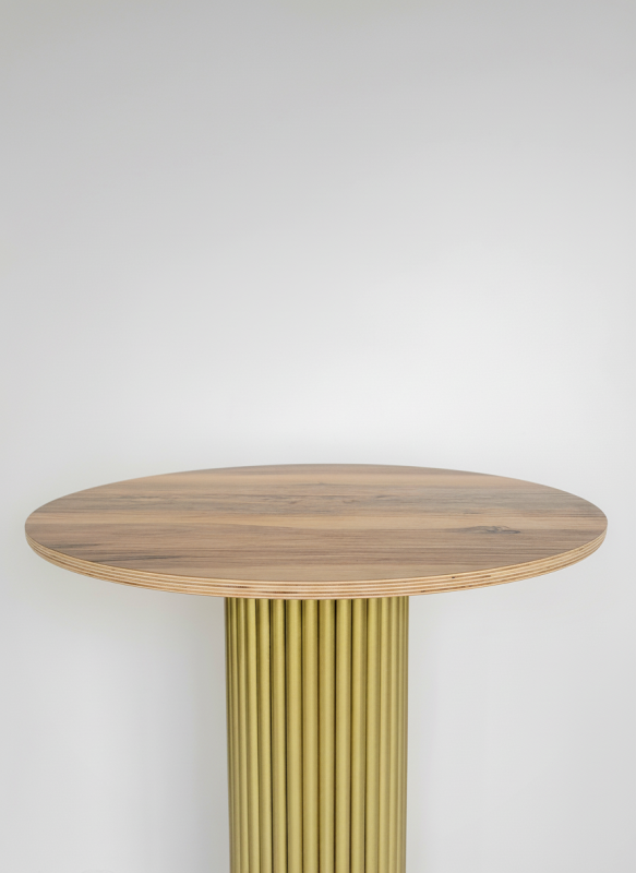 Столешница Фанера, диаметр 600, цвет - Индийское дерево, натуральный торец